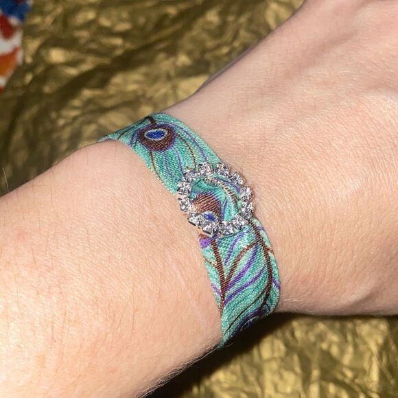 Turquoise Peacock Feather Rhinestone Charm Hair Tie Ponytail Holder Bracelet - Picture 4 of 5